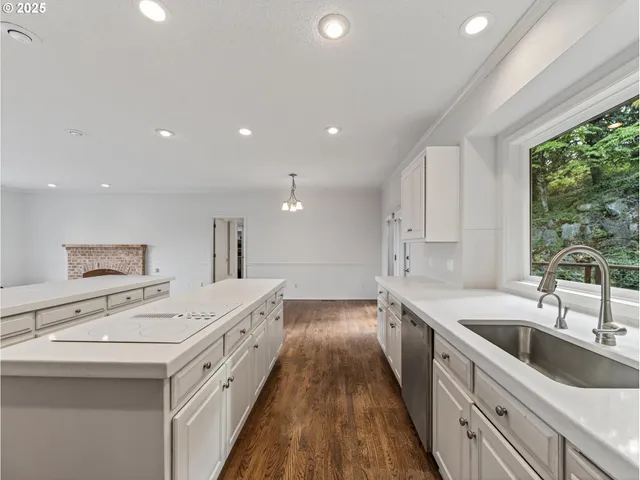 $848,000 | 1407 Southeast Beech Place, Gresham, OR 97080