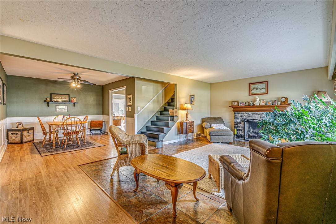4622 Birchwold Road South Euclid, OH 44121 - Photo 5 of 35