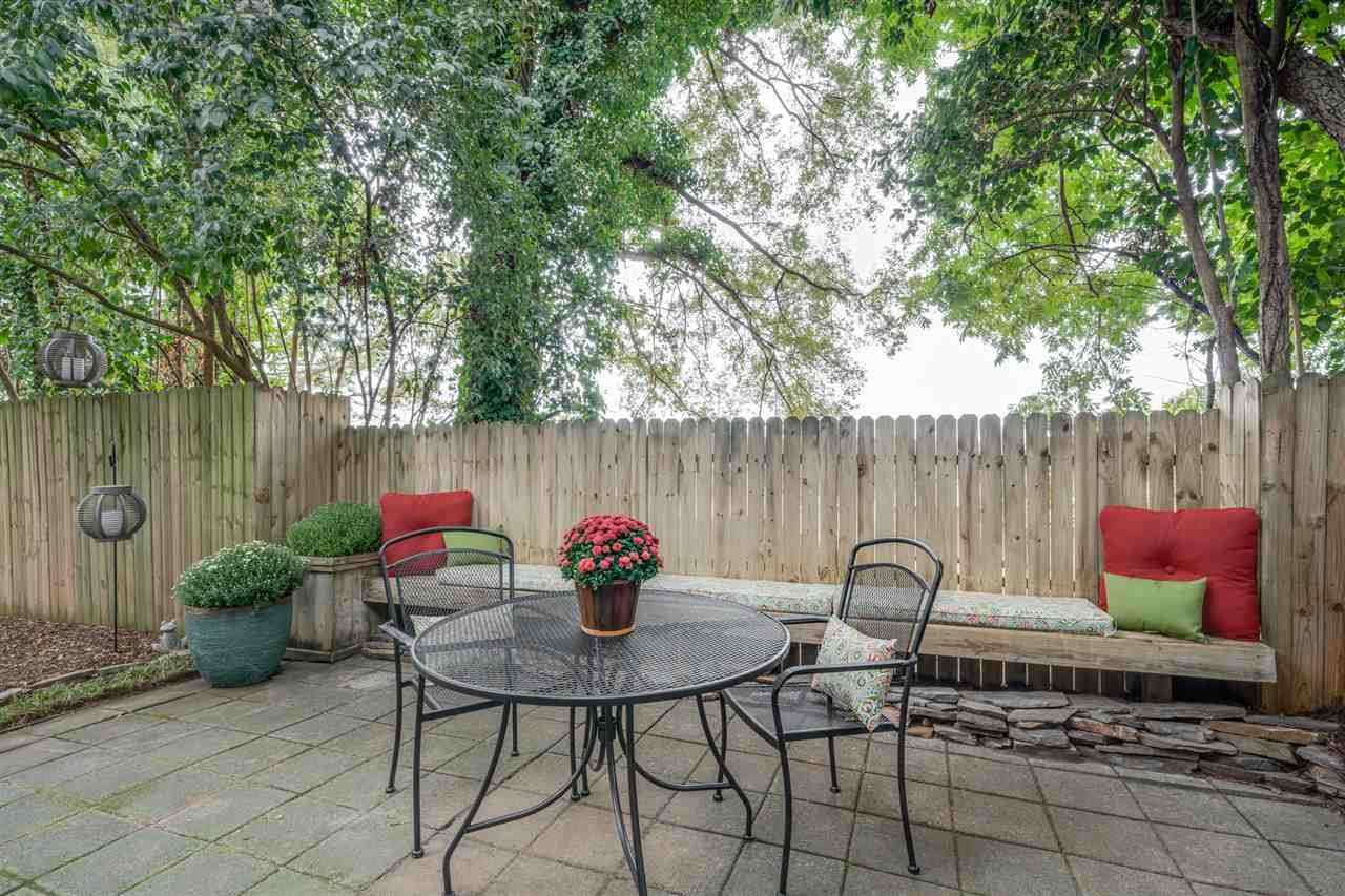 1528 Carson Street Raleigh, NC 27608 - Photo 4 of 28 Photo 4