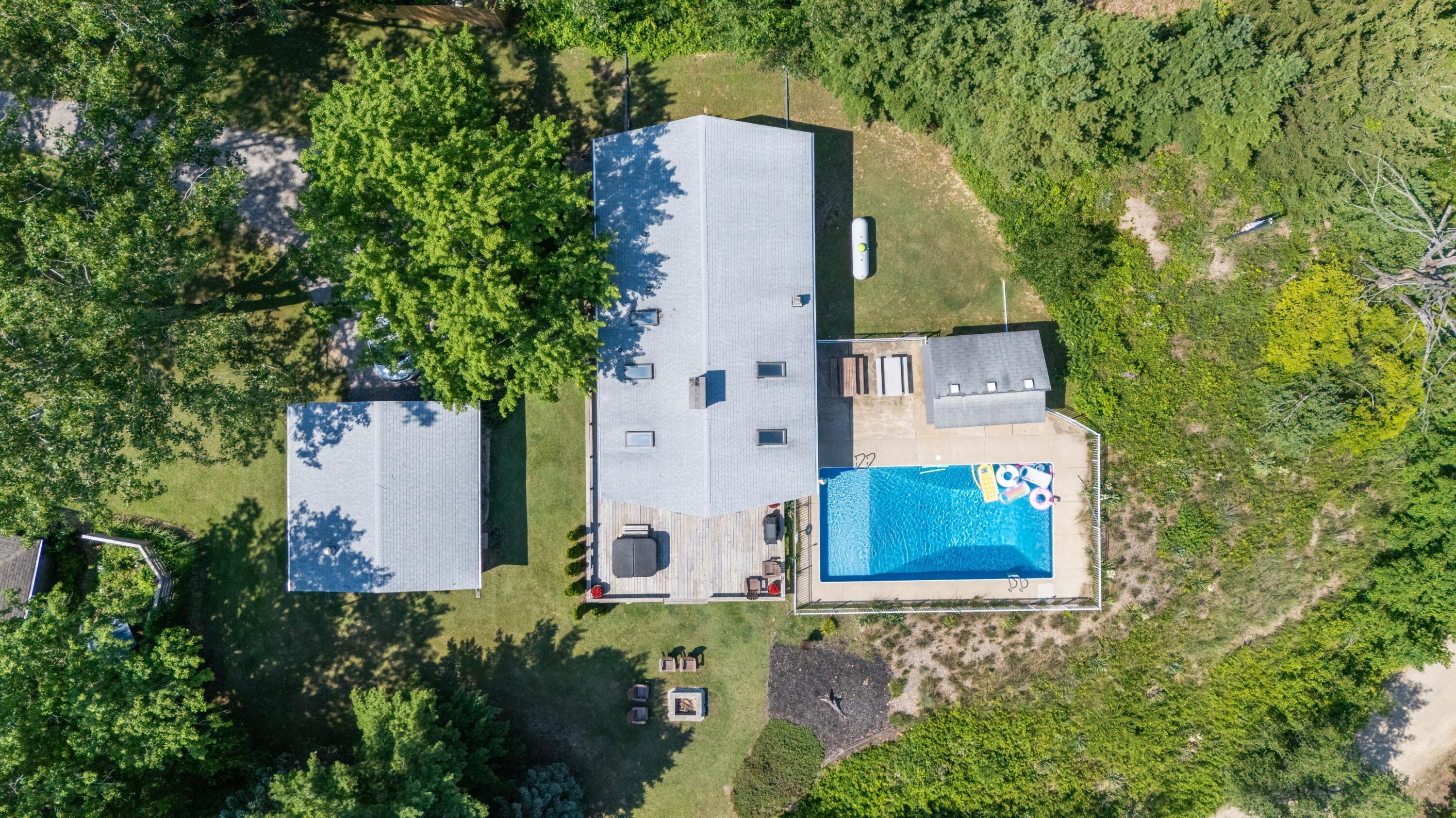5501 Sunset Path Stevensville, MI 49127 - Photo 63 of 87 19DJI_20260707041451_0023_D