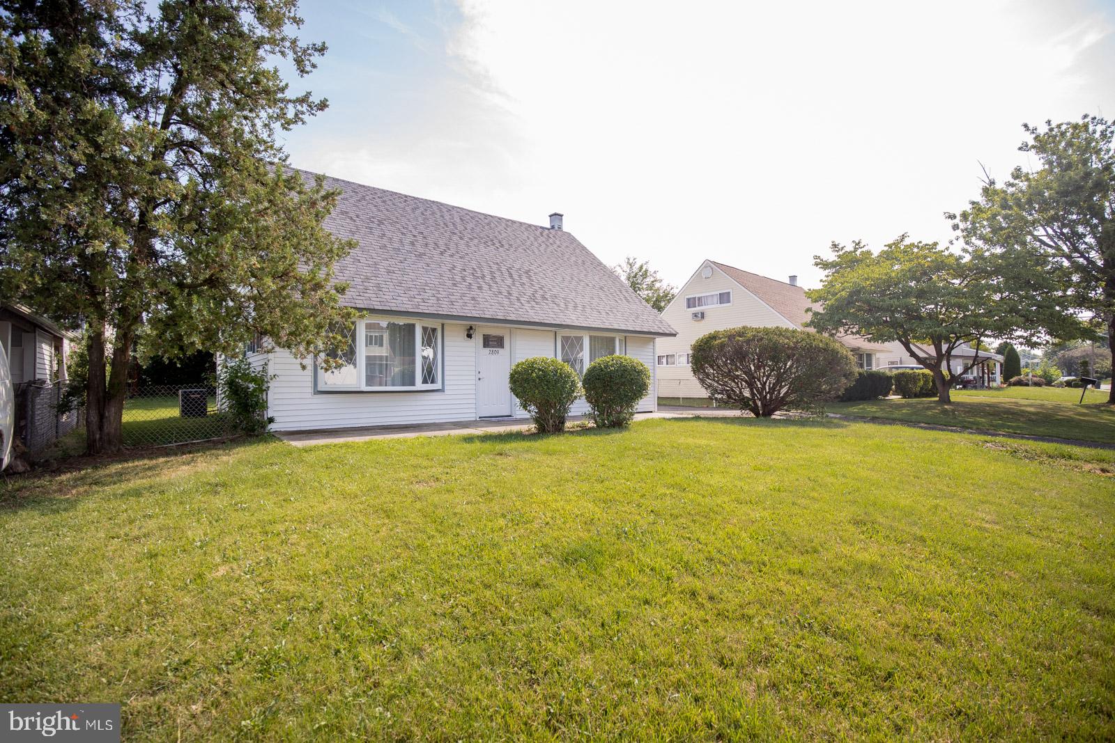 2809 Nightingale Road Philadelphia, PA 19154 - Photo 3 of 40 Gallery Image 3