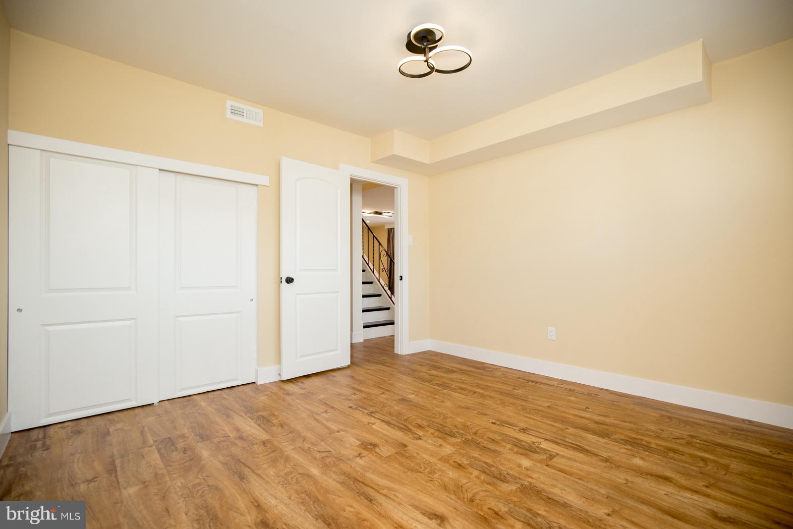 2809 Nightingale Road Philadelphia, PA 19154 - Photo 23 of 40 Gallery Image 23