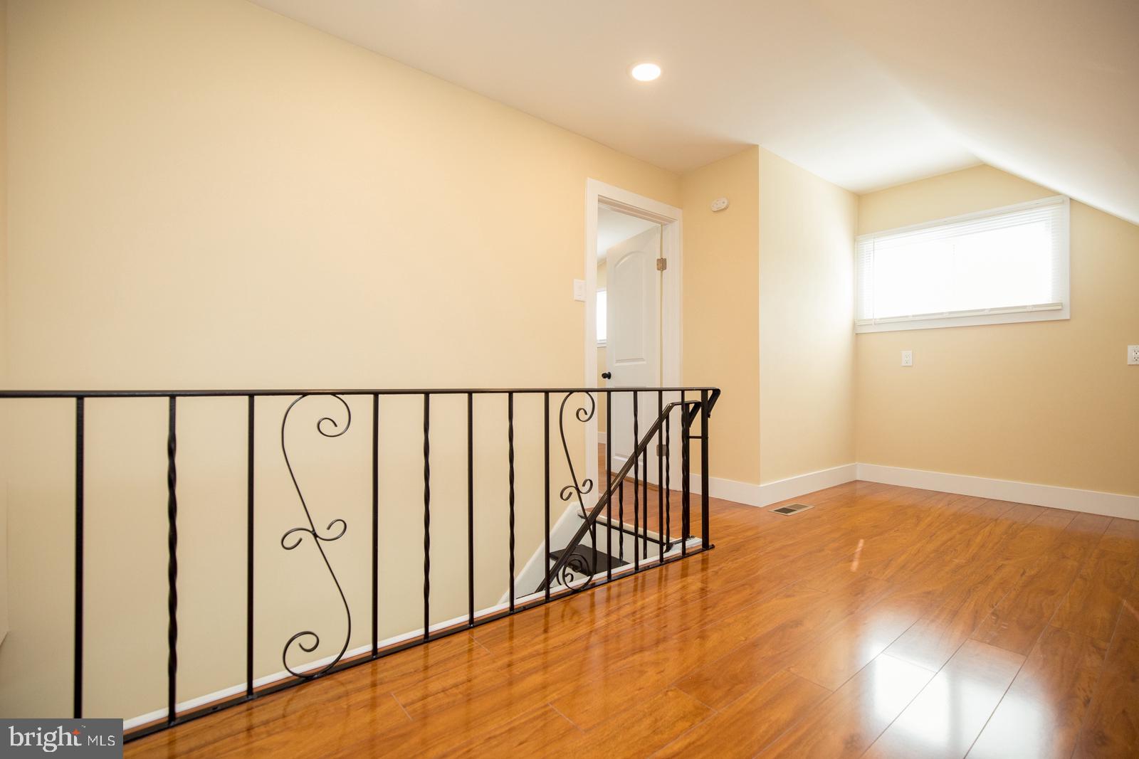 2809 Nightingale Road Philadelphia, PA 19154 - Photo 29 of 40 Gallery Image 29