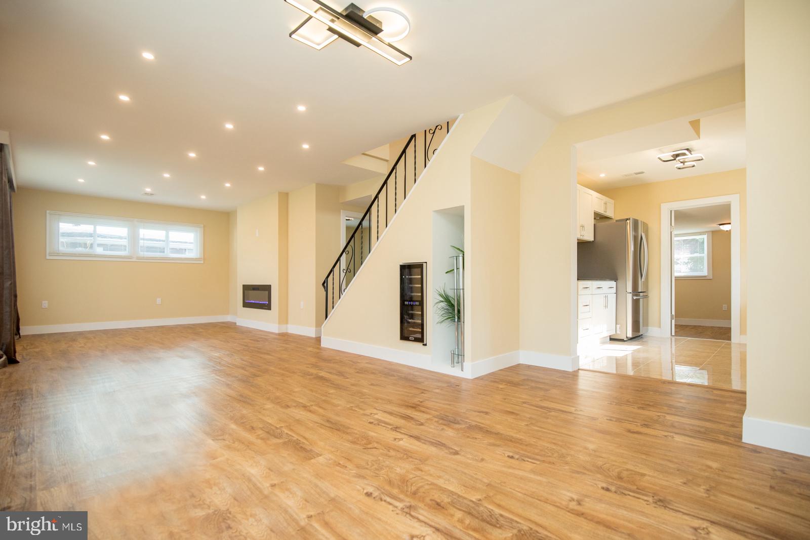 2809 Nightingale Road Philadelphia, PA 19154 - Photo 6 of 40 Gallery Image 6