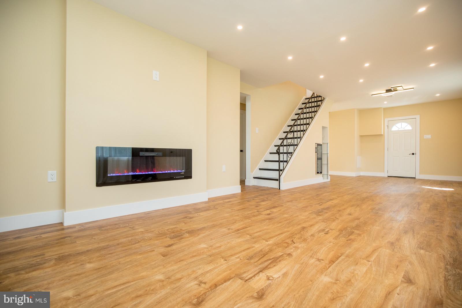 2809 Nightingale Road Philadelphia, PA 19154 - Photo 8 of 40 Gallery Image 8