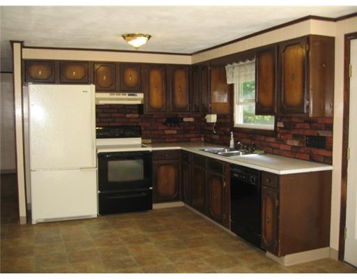 1526 Snake Hill Road Glocester, RI 02857 - Photo 4 of 19 Kitchen.