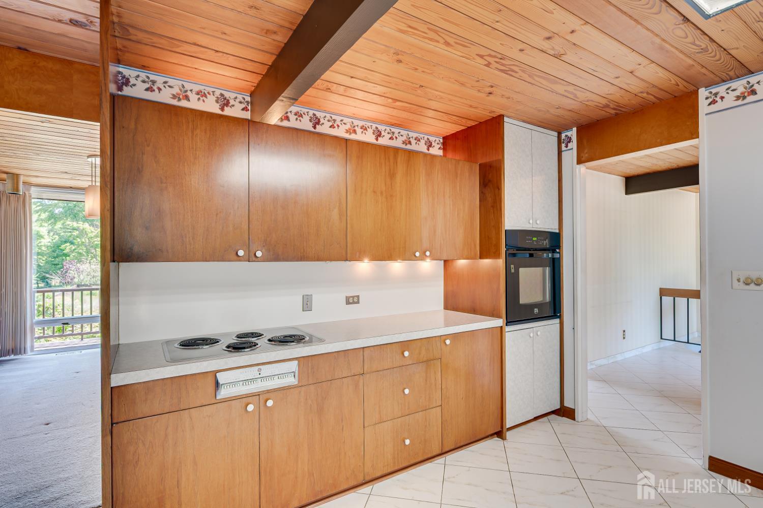 34 Henderson Road Kendall Park, NJ 08824 - Photo 17 of 56