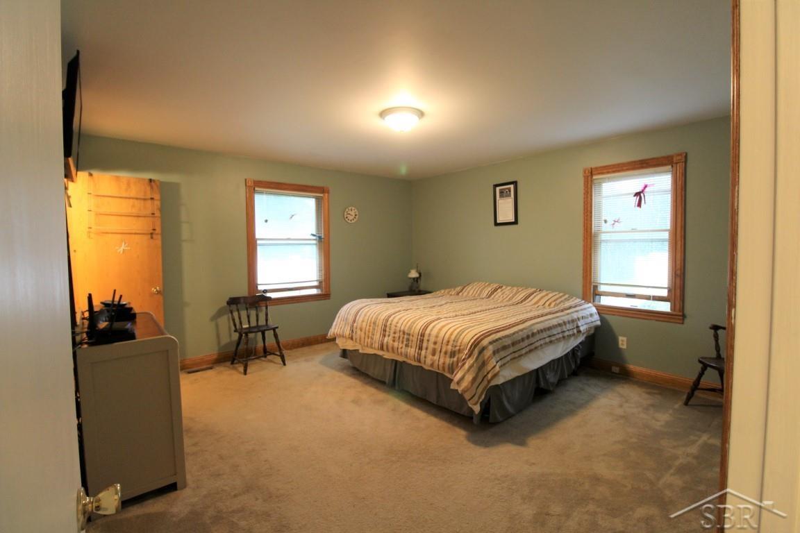 11424 Whitaker Road Fenton, MI 48430 - Photo 12 of 32 50046573-11.JPG