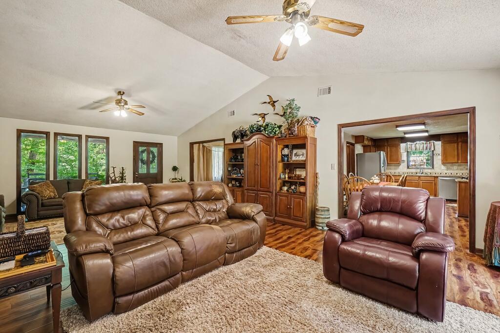 25 Woodall Road Southeast White, GA 30184 - Photo 9 of 44 Gallery Image 9