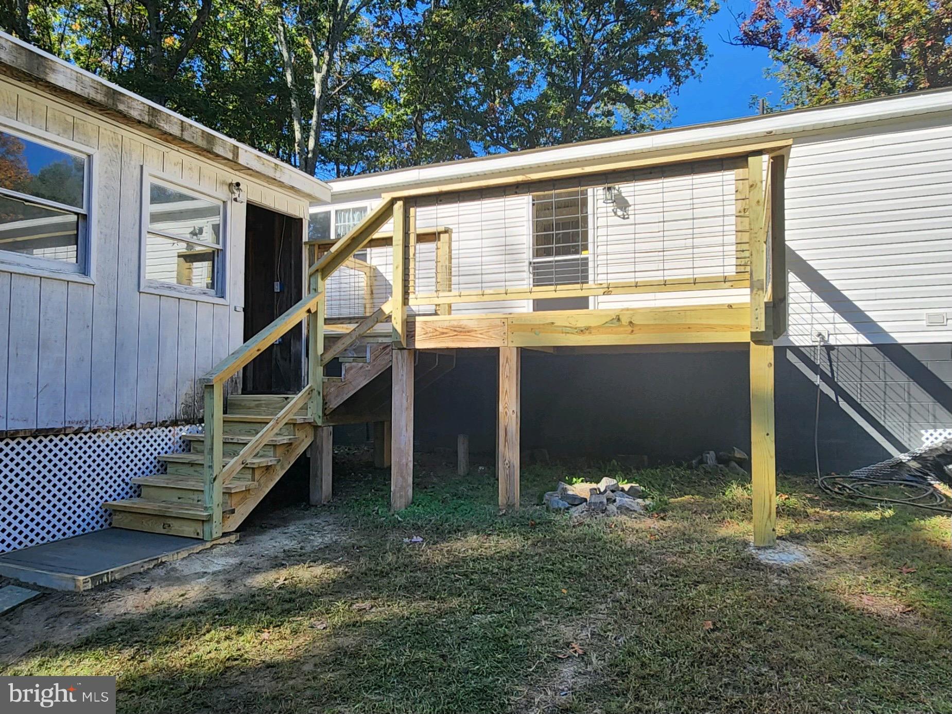 9863 Red Hill Road Spotsylvania, VA 22553 - Photo 51 of 53 New deck floor and railings