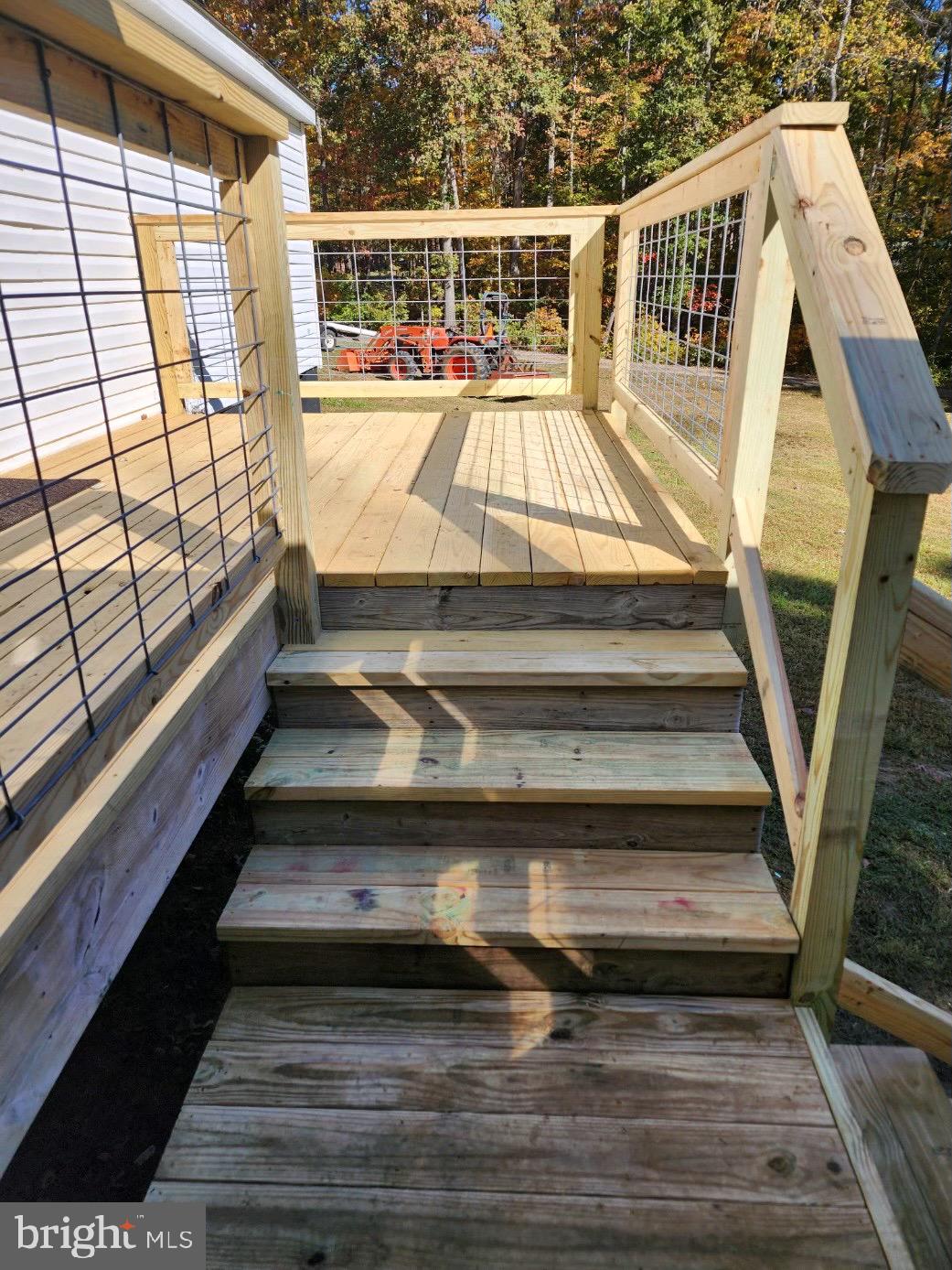 9863 Red Hill Road Spotsylvania, VA 22553 - Photo 52 of 53 a view of entryway