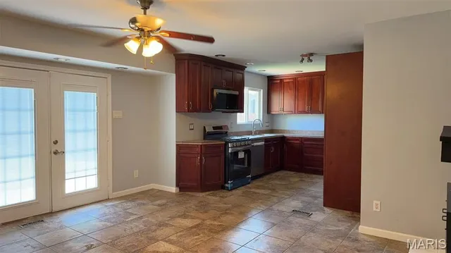 $235,000 | 7525 English Coach Lane, Hazelwood, MO 63042