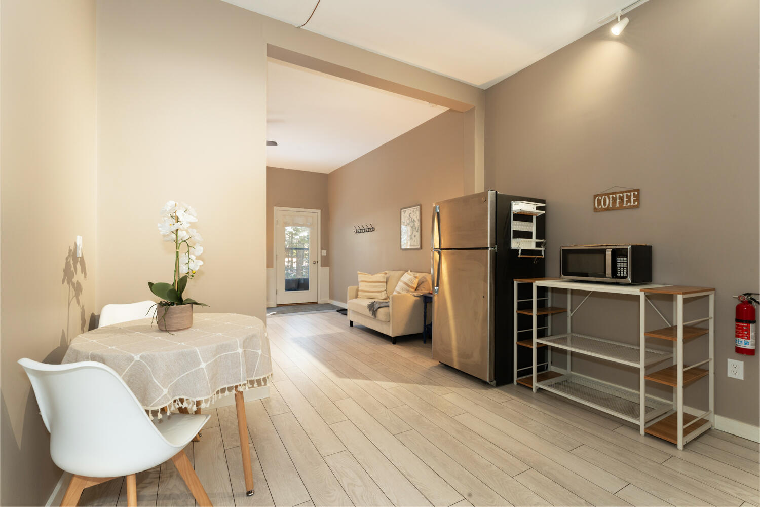 26 Orchard Road Bar Harbor, ME 04609 - Photo 11 of 38 0014