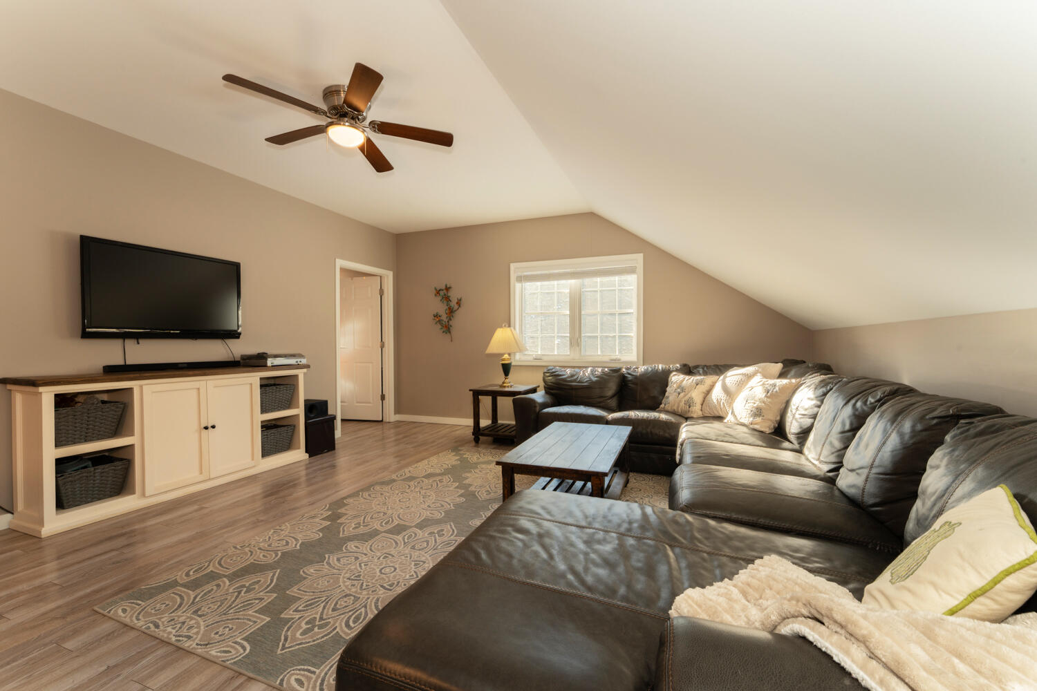 26 Orchard Road Bar Harbor, ME 04609 - Photo 19 of 38 0036