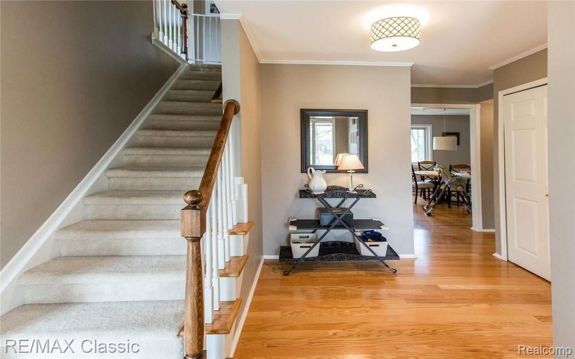 11817 Wildwing Road Plymouth, MI 48170 - Photo 2 of 26 3.jpg