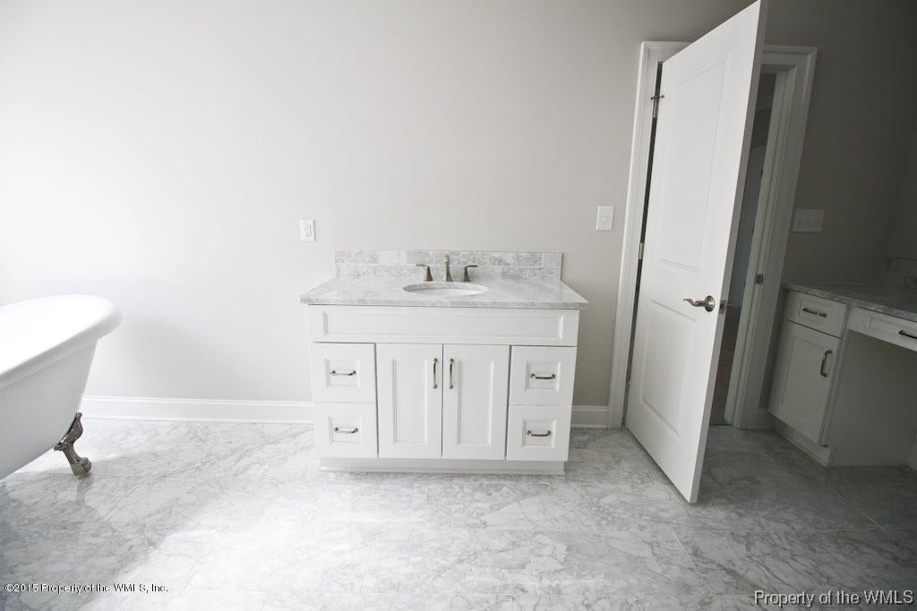 524 Piney Point Road Yorktown, VA 23692 - Photo 44 of 63 Gallery Image 44