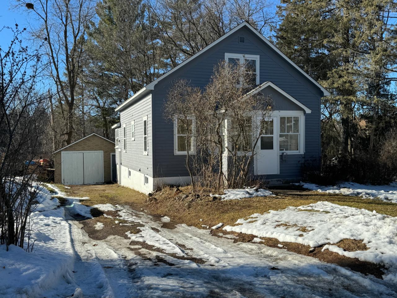 624 Carr Street Rhinelander, WI 54501 - Photo 2 of 19 Gallery Image 2