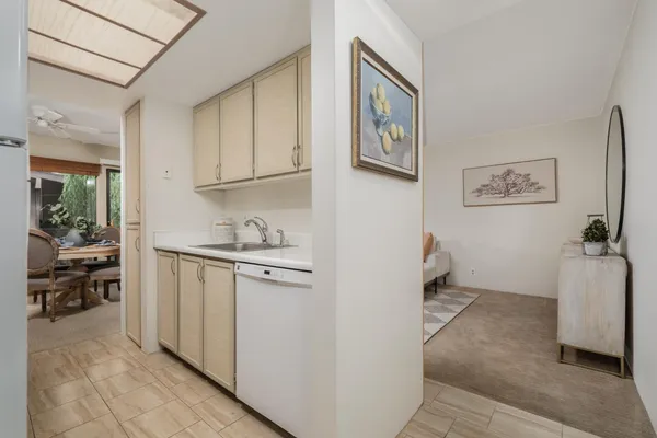 $199,000 | 2492 Larkspur Lane, Unit 200, Sacramento, CA 95825