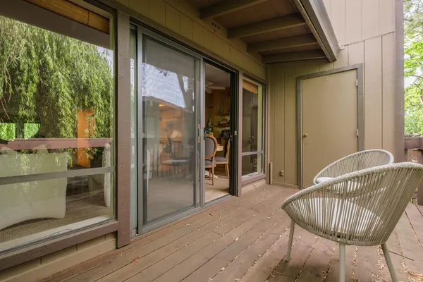 $199,000 | 2492 Larkspur Lane, Unit 200, Sacramento, CA 95825