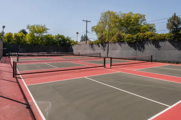 $199,000 | 2492 Larkspur Lane, Unit 200, Sacramento, CA 95825