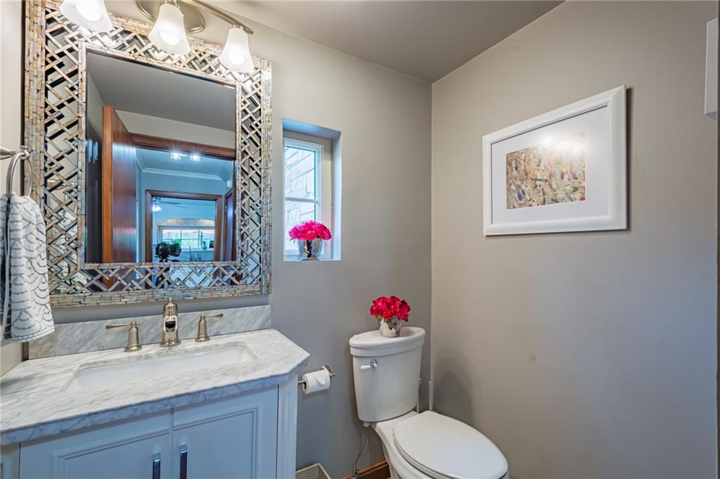 10 Weber Road Jeannette, PA 15644 - Photo 12 of 25 Gallery Image 12