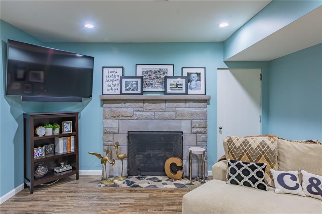 10 Weber Road Jeannette, PA 15644 - Photo 21 of 25 Gallery Image 21