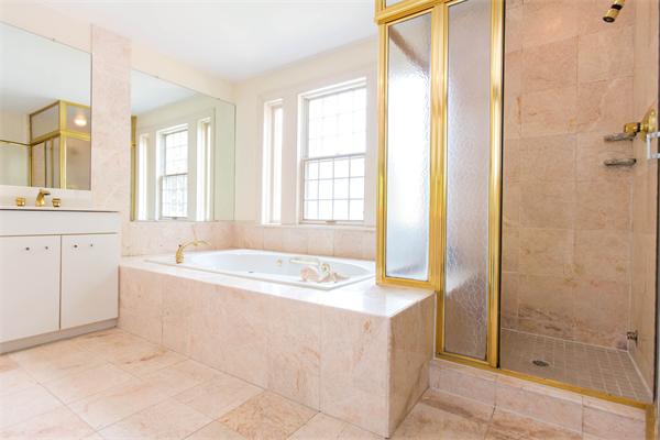 11 Coburn Road Weston, MA 02493 - Photo 15 of 25