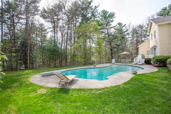 11 Coburn Road Weston, MA 02493 - Photo 24 of 25