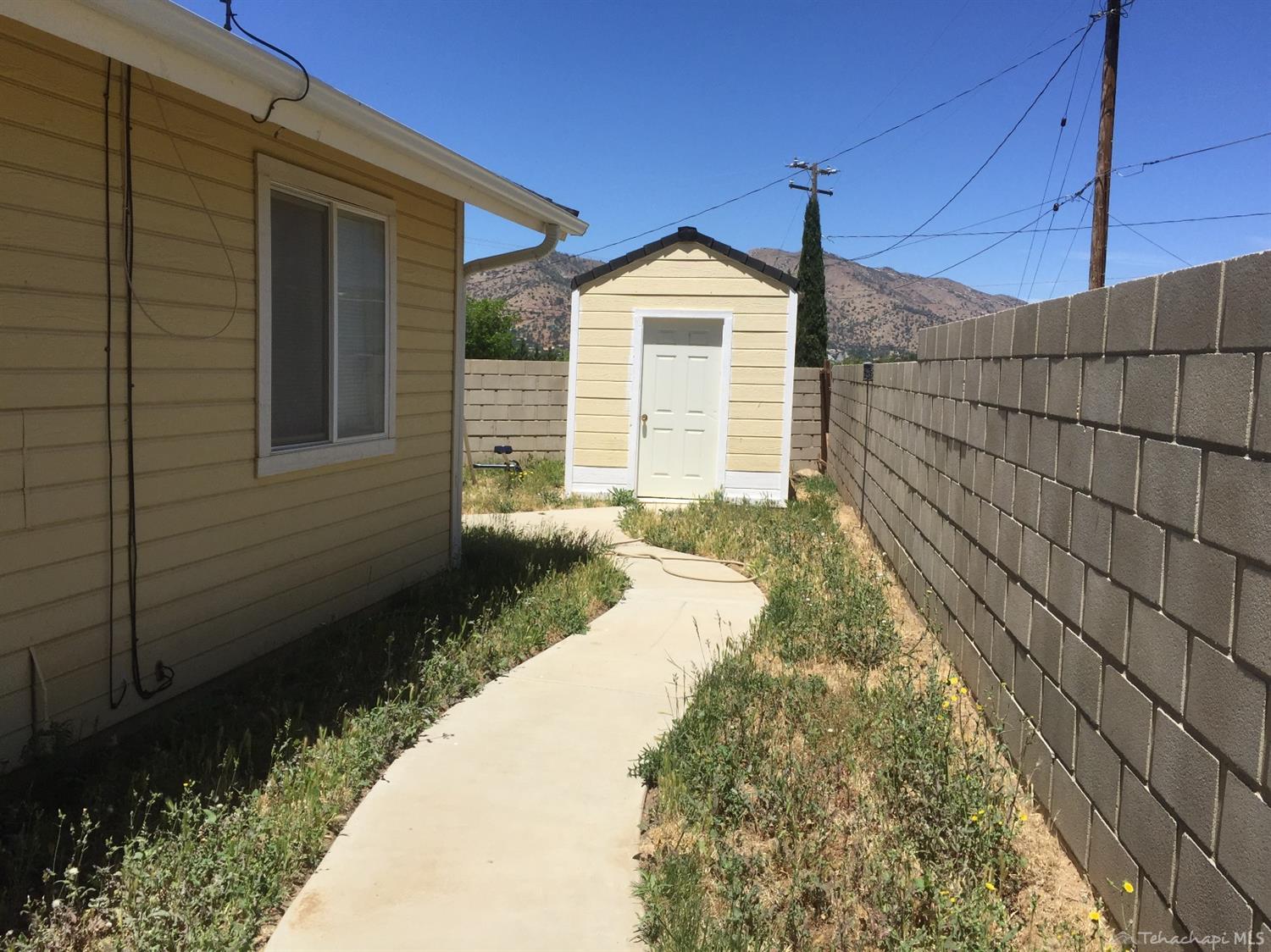 21308 Woodford-Tehachapi Road Tehachapi, CA 93561 - Photo 35 of 38 Gallery Image 35