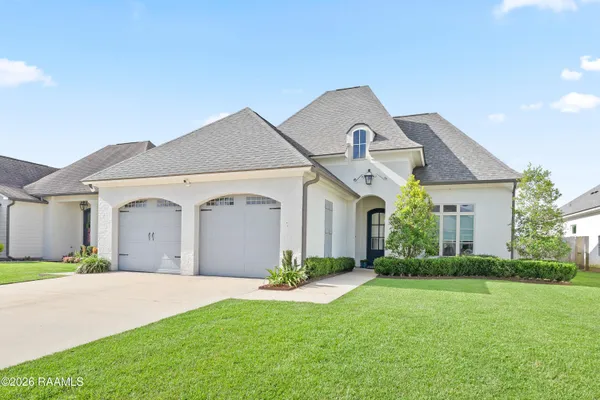 $430,000 | 300 Cedar Lake Drive, Youngsville, LA 70592