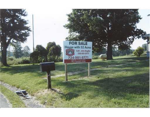 6685 Wise Road Hermitage, PA 16148 - Photo 11 of 14 Other. Front yard