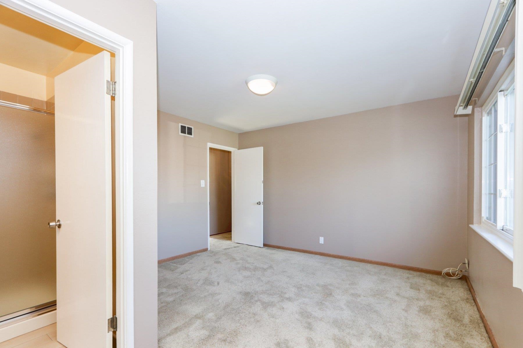 1658 Vía Rancho San Lorenzo, CA 94580 - Photo 19 of 36