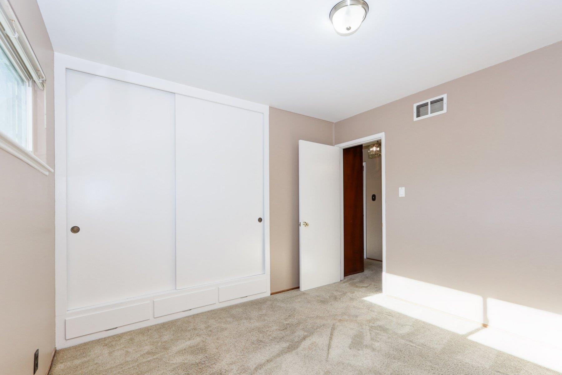 1658 Vía Rancho San Lorenzo, CA 94580 - Photo 27 of 36