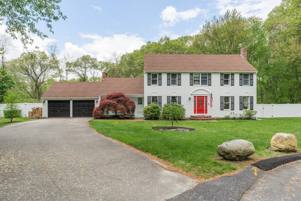 161 South Cobble Hill Road Warwick, RI 02886 - Photo 2 of 36 Front Yard