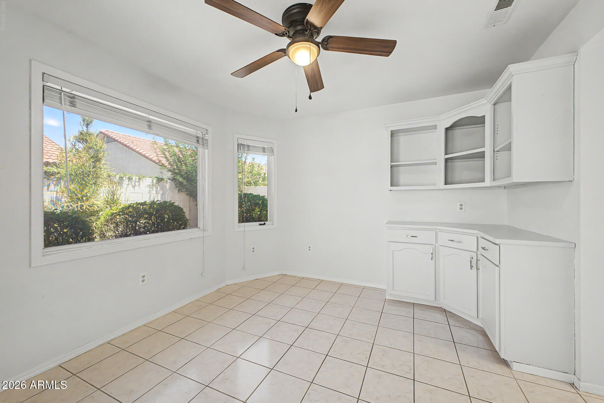 542 South Higley Road, Unit 75 Mesa, AZ 85206 - Photo 13 of 39