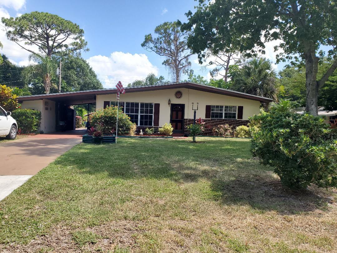 7402 James Road Fort Pierce, FL 34951 - Photo 2 of 10 outside