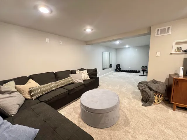 $275,000 | 4537 33rd Avenue, Kenosha, WI 53144