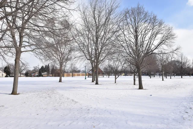 $275,000 | 4537 33rd Avenue, Kenosha, WI 53144