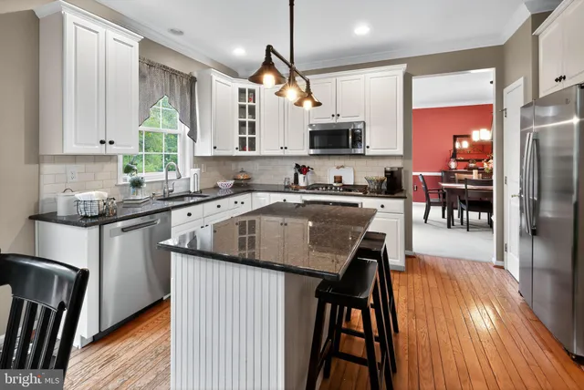 $650,000 | 19 Angelica Drive, Avondale, PA 19311