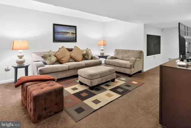 $650,000 | 19 Angelica Drive, Avondale, PA 19311