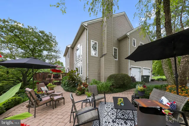 $650,000 | 19 Angelica Drive, Avondale, PA 19311