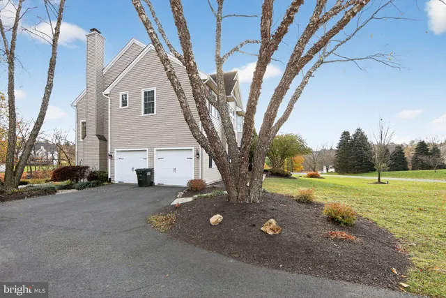 $650,000 | 19 Angelica Drive, Avondale, PA 19311