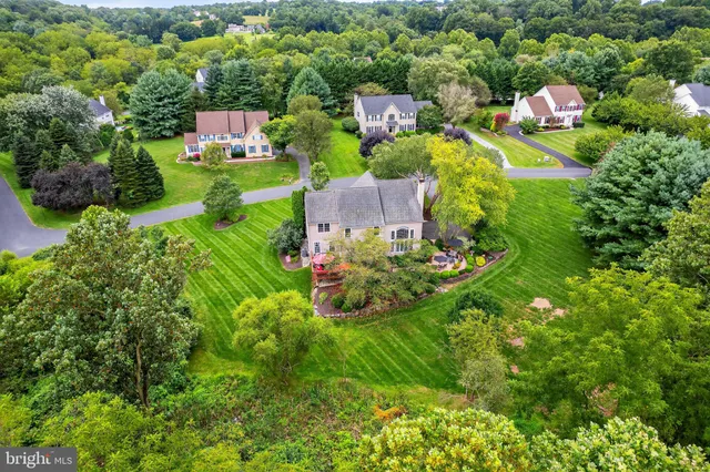 $650,000 | 19 Angelica Drive, Avondale, PA 19311