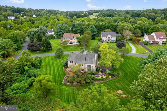 $650,000 | 19 Angelica Drive, Avondale, PA 19311