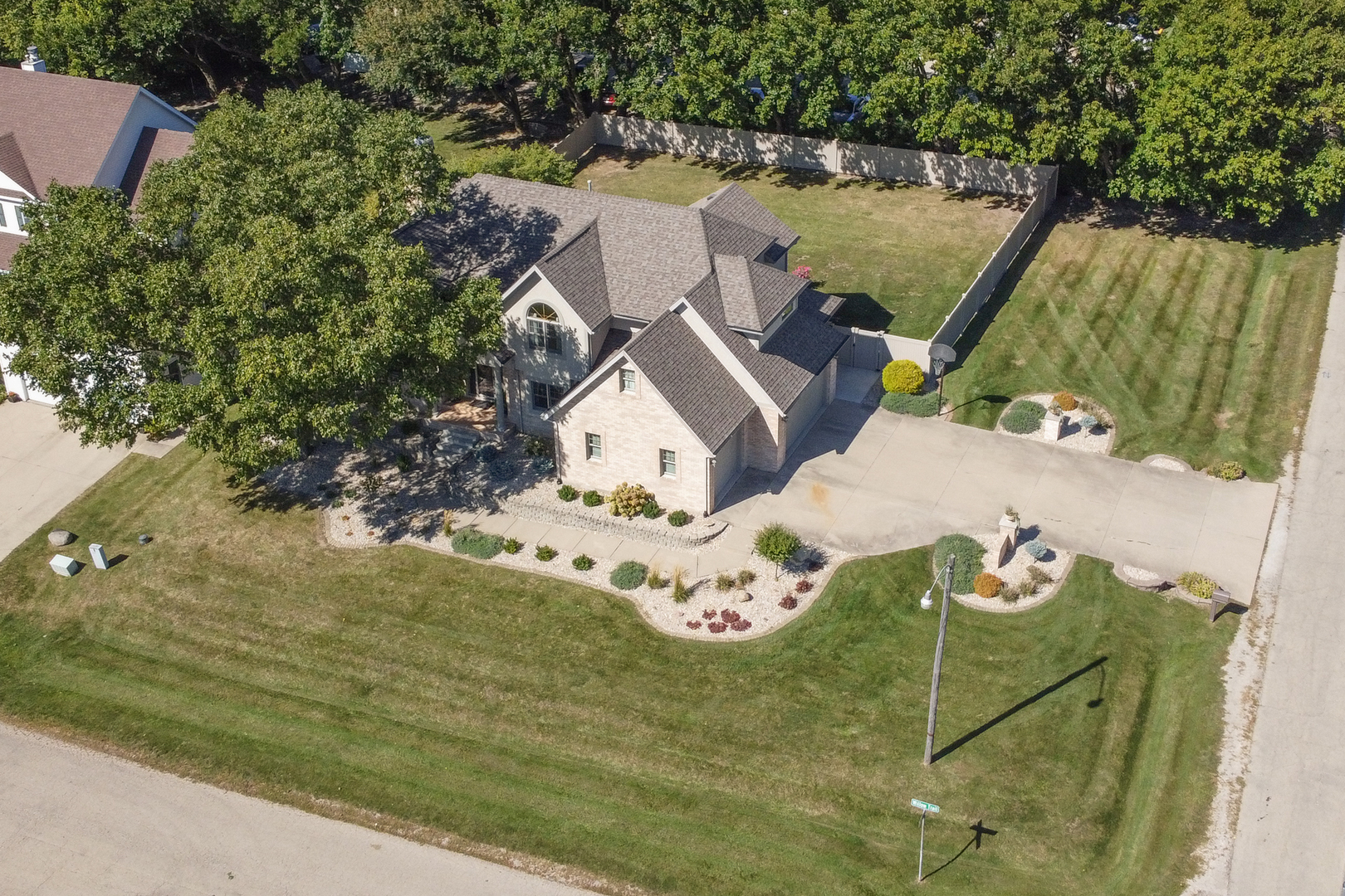 100 Willow Trail Spring Valley, IL 61362 - Photo 55 of 57 an aerial view of a house with outdoor space