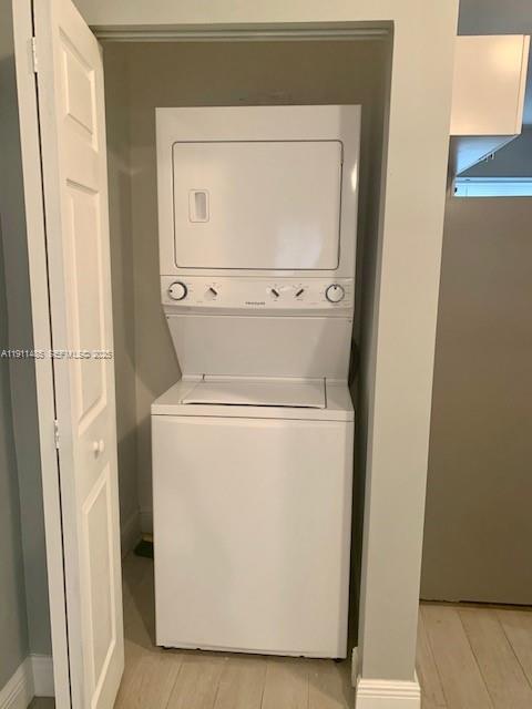 4126 Northwest 3rd Avenue, Unit 4126 Miami, FL 33127 - Photo 20 of 29 a utility room with dryer and washer