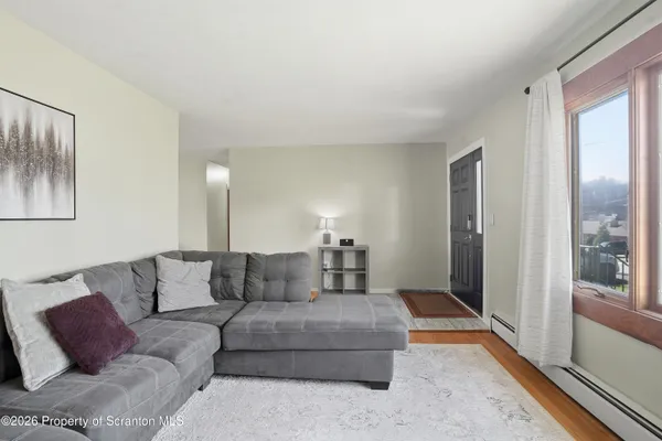 $335,000 | 114 Parkwood Avenue, Clarks Summit, PA 18411