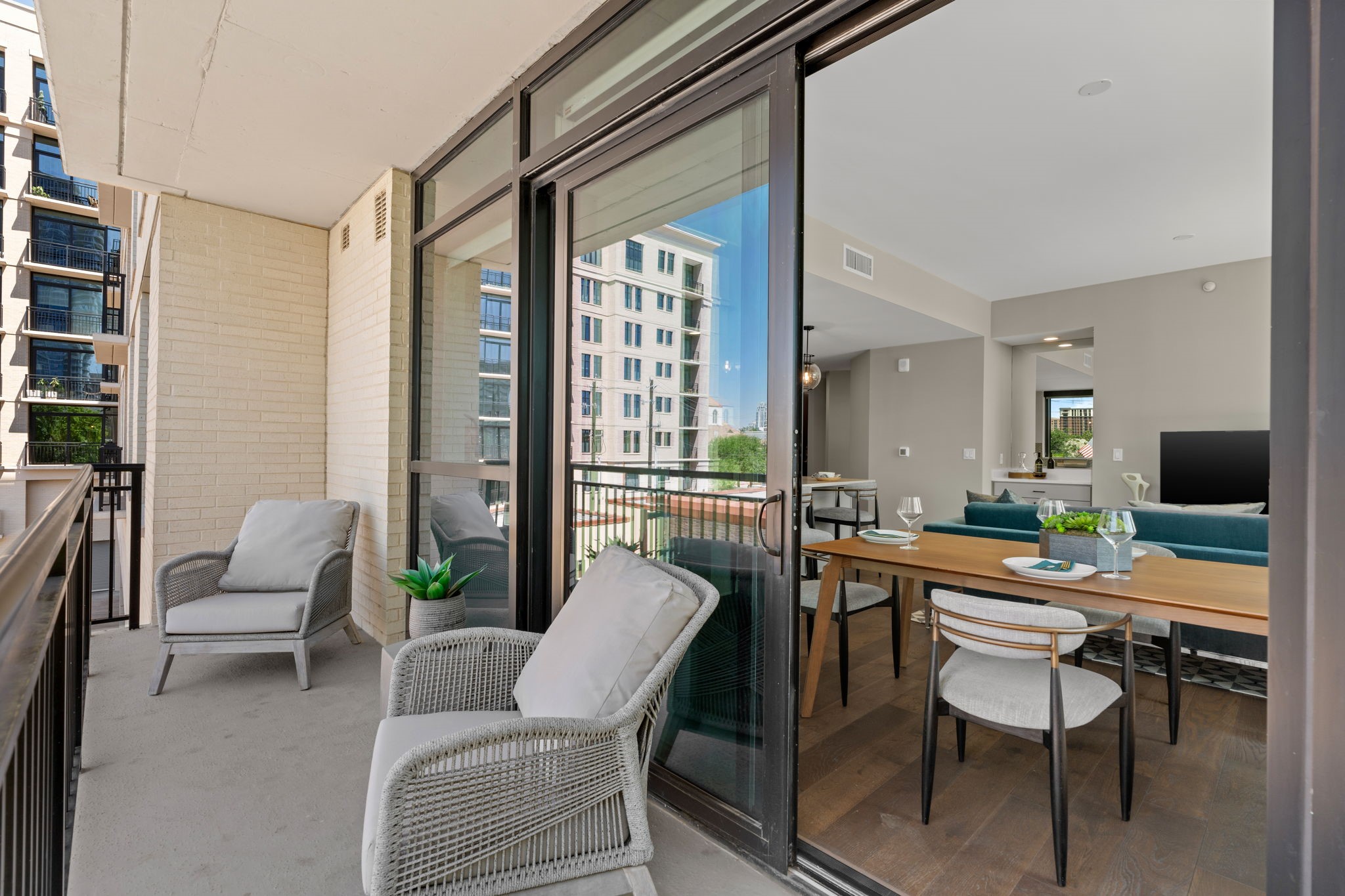 2511 Willowick Road, Unit 518 Houston, TX 77027 - Photo 19 of 44