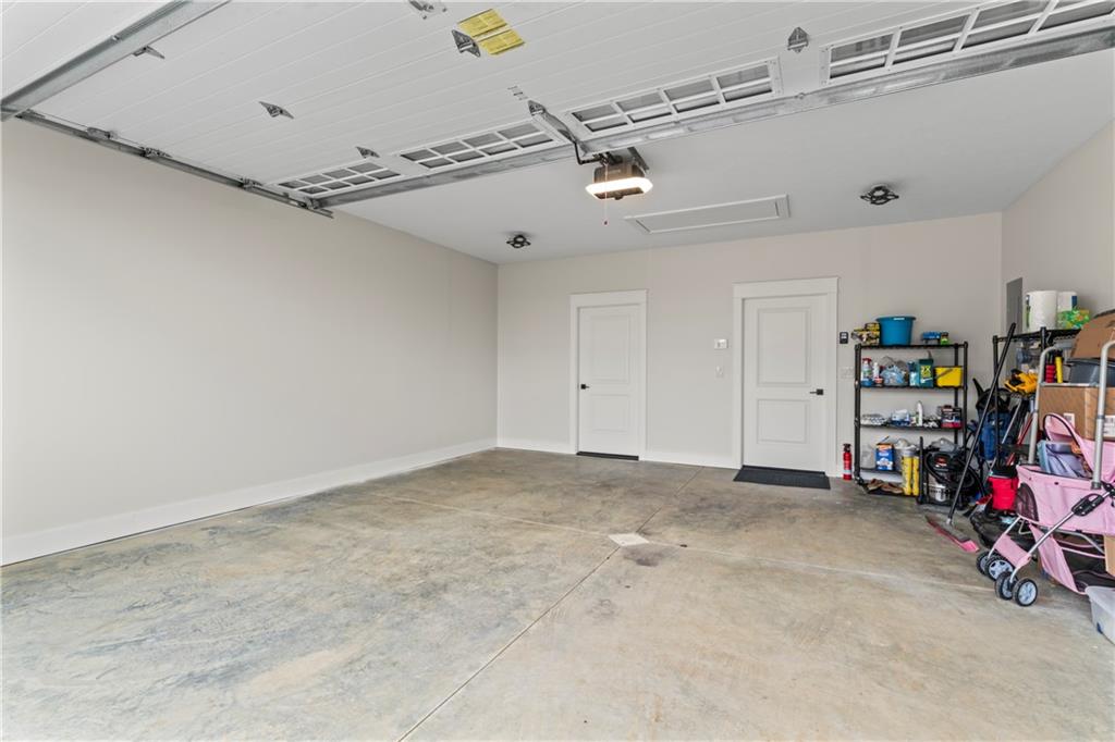 16 Barrington Court Monaca, PA 15061 - Photo 27 of 36 a view of a garage