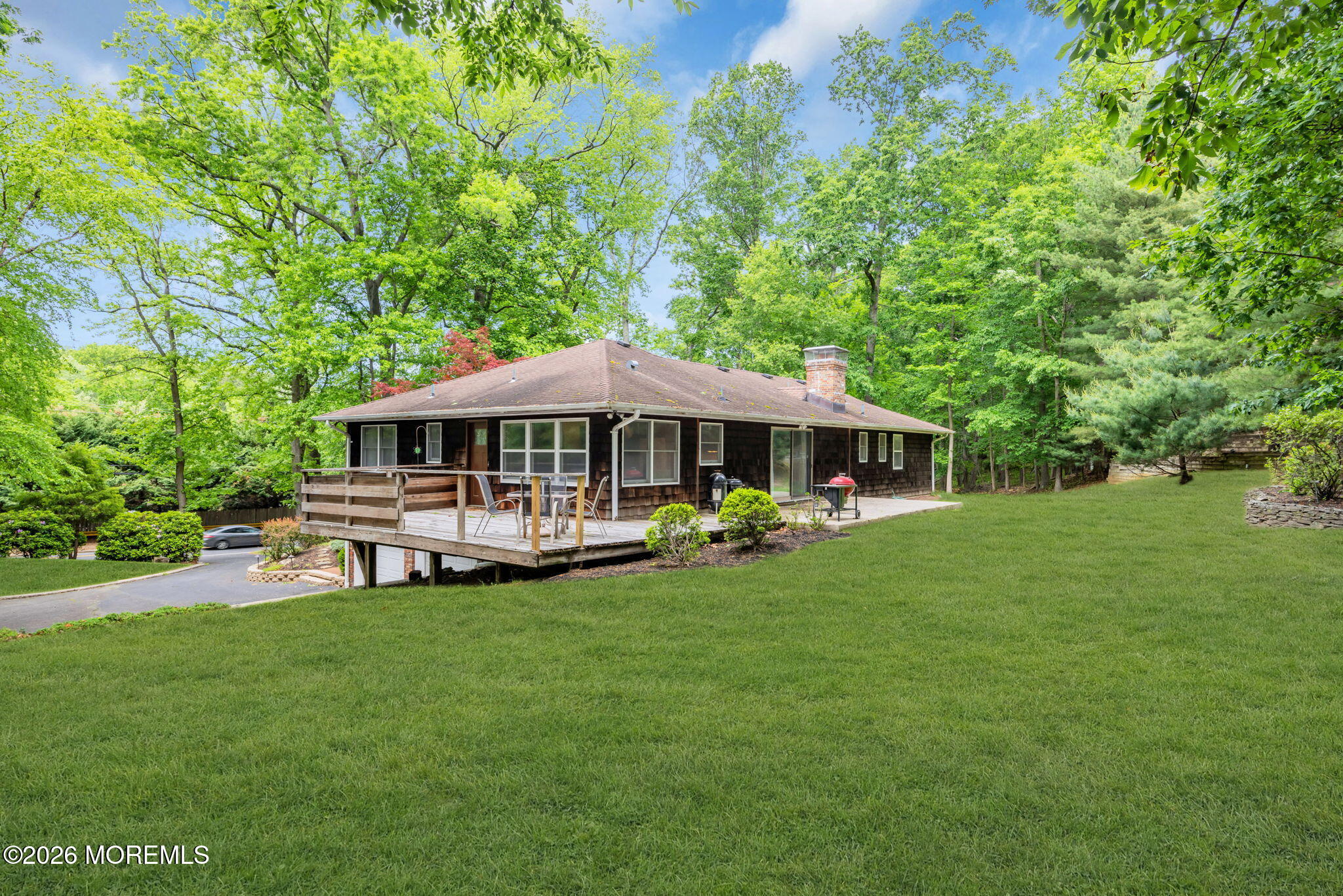 70 Line Road Holmdel, NJ 07733 - Photo 31 of 40 37-web-or-mls-2M1A8924-1